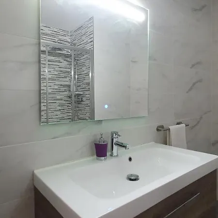 Lägenhet Piso Alhambra Vut Or Ooo322